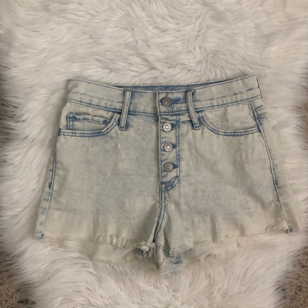 ABERCROMBIE DENIM SHORTS